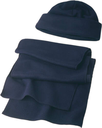 Muts en sjaal van fleece   sample