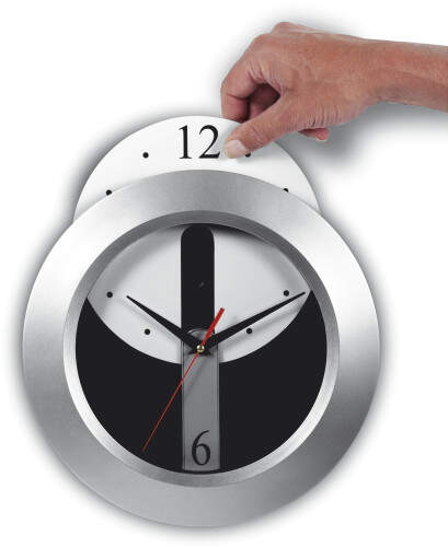 Wandklok met logo