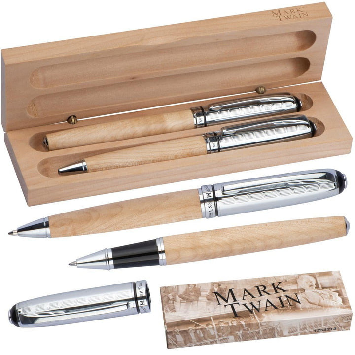 Mark Twain pennenset van hout sample