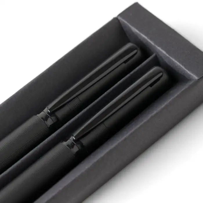 Adel pennenset van metaal en messing  met opdruk