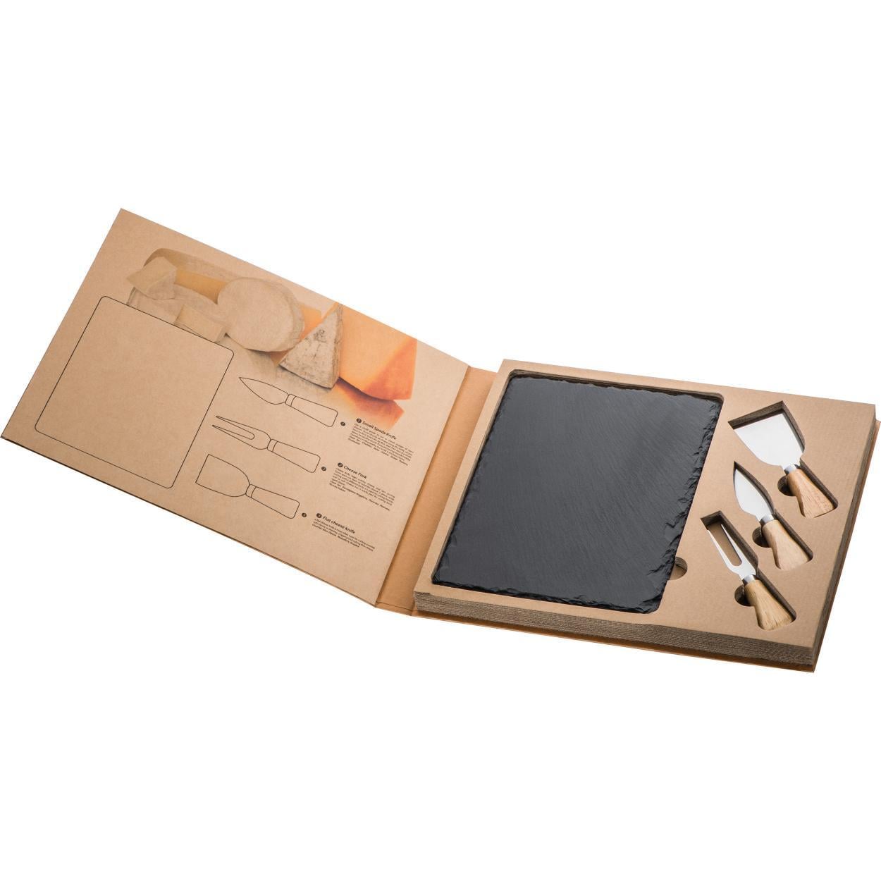 Kaasplank met verschillende assecoirres sample