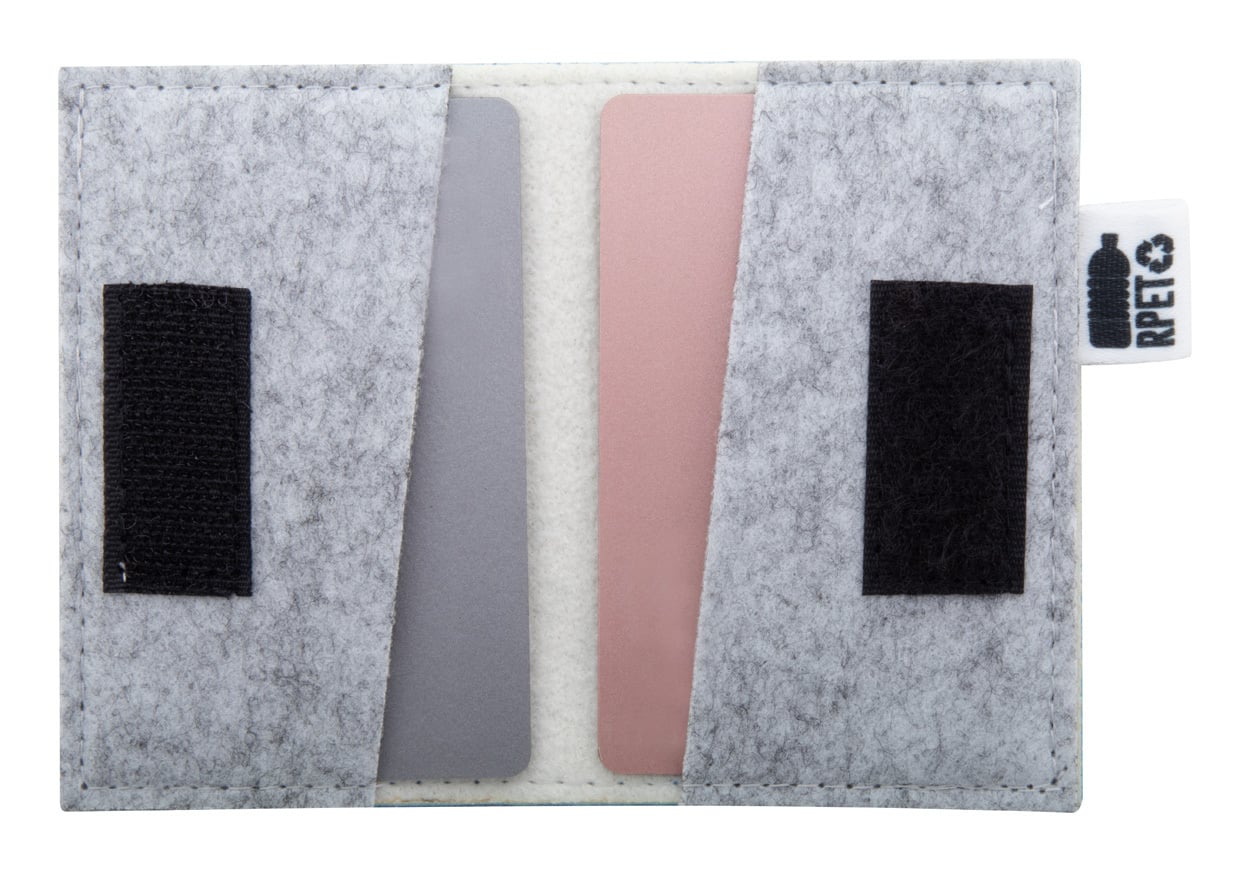 custom made creditcardhouder CreaFelt Card Plus sample