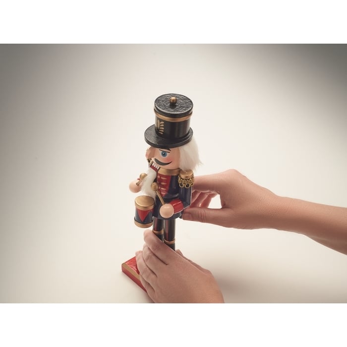 Notenkraker ornament van hout sample