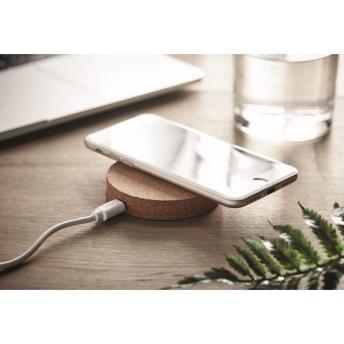 Draadloze oplader rond KOKE sample