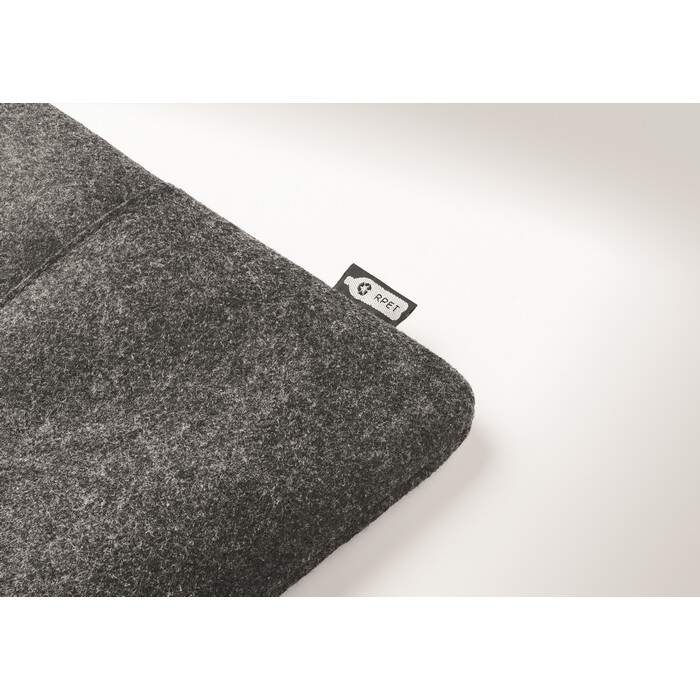 RPET vilten laptoptas TOPLO sample